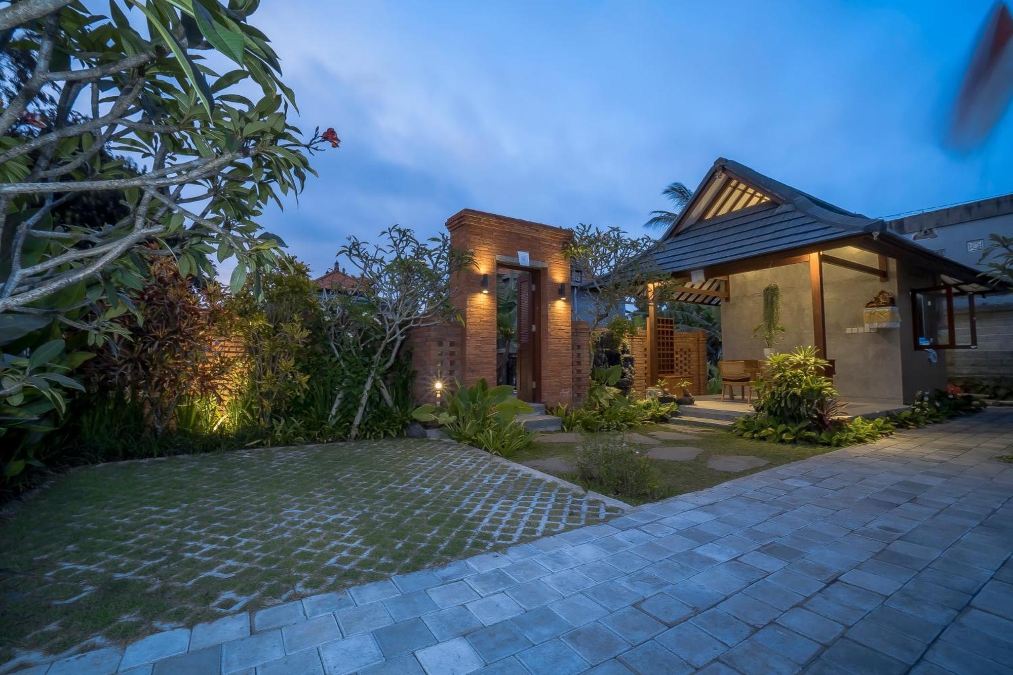Ranggen Ubud Exterior photo